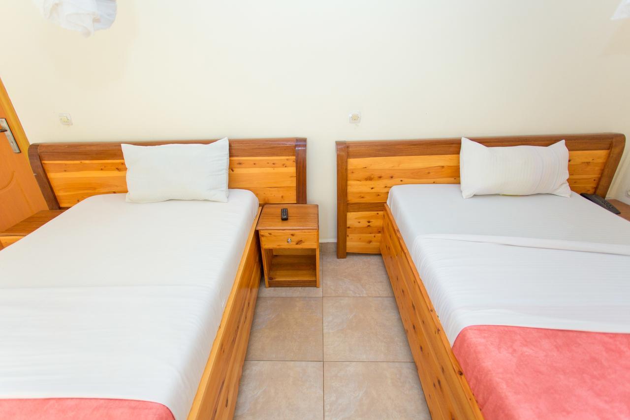 Auberge Saint Jean Leopold Kigali Exterior photo