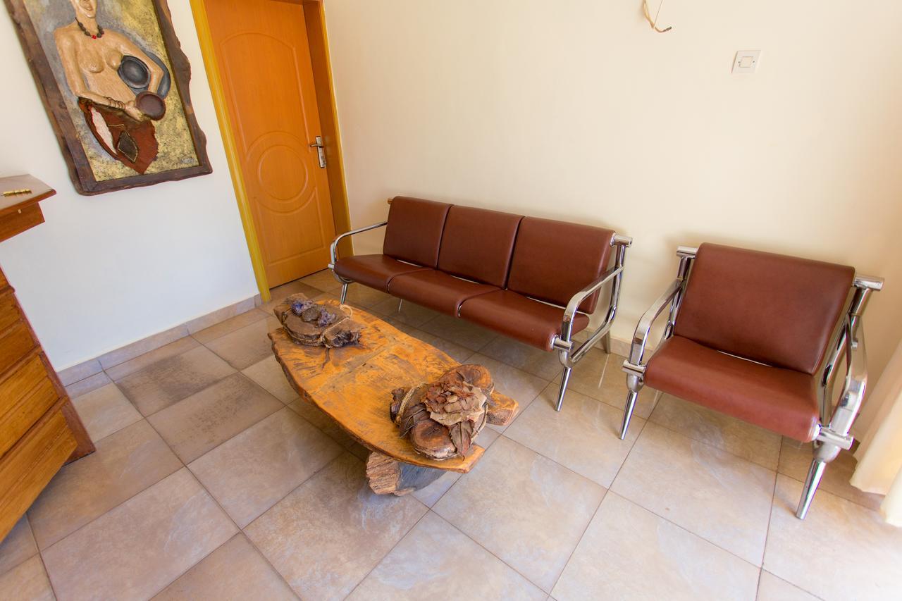 Auberge Saint Jean Leopold Kigali Exterior photo